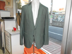 BOSSジャケットのお直し