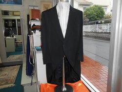 モーニングコートお直し