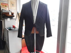 燕尾服のお直し