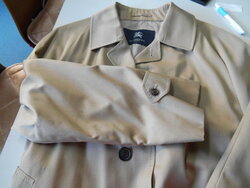 BURBERRYスプリングコートのお直し